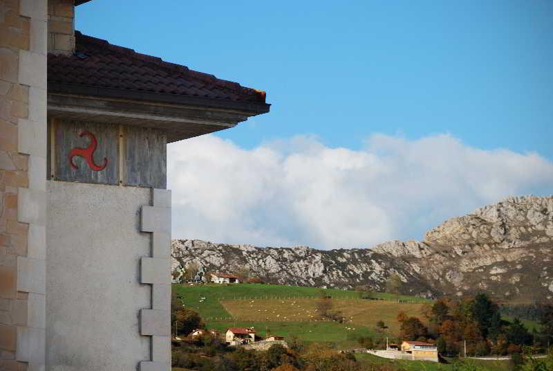 Hotel Acebos Arriondas